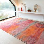 Louis De Poortere rug LX 9116 Atlantic Monetti Hibiscus Red interior 3