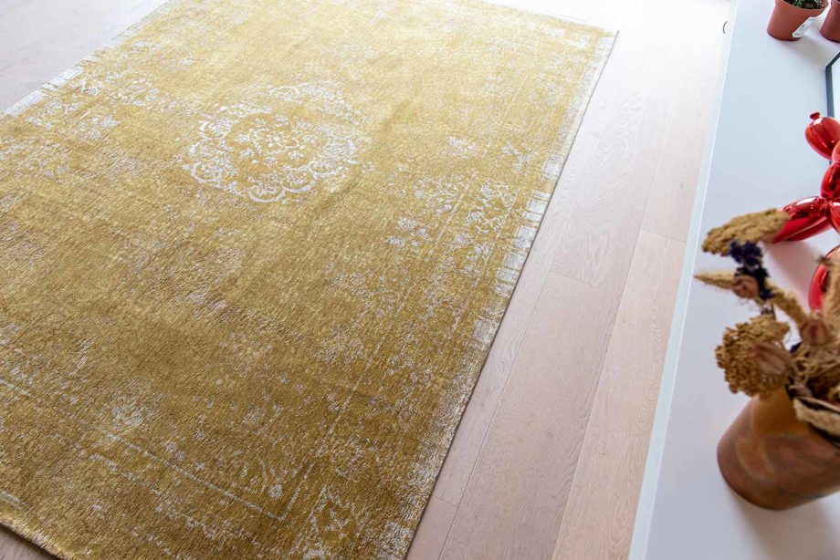 Louis De Poortere rug LX 9145 Fading World Spring Moss interior 7