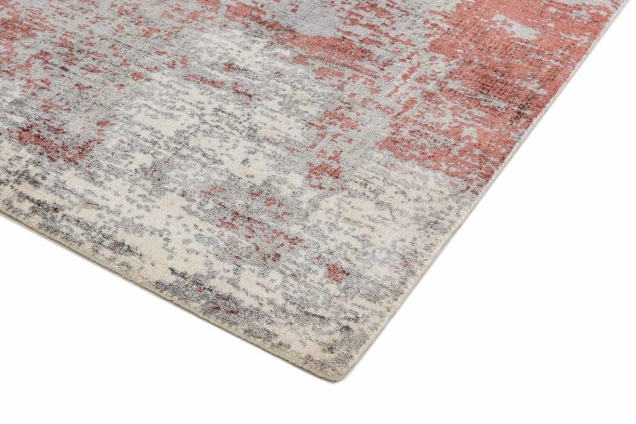Asiatic rug Palazzo Red detail 2