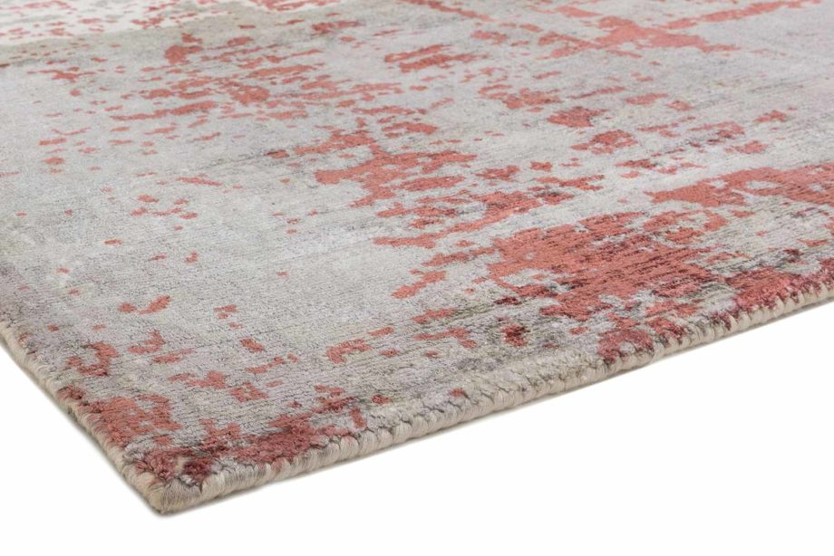 Asiatic rug Palazzo Red detail 4