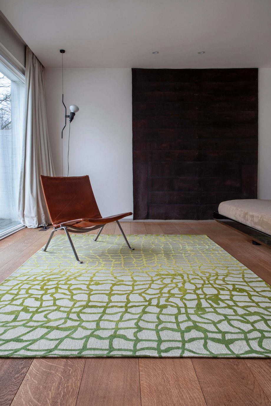 Louis De Poortere rug LX 9204 Mad Men Dedalo Republic Green interior 2