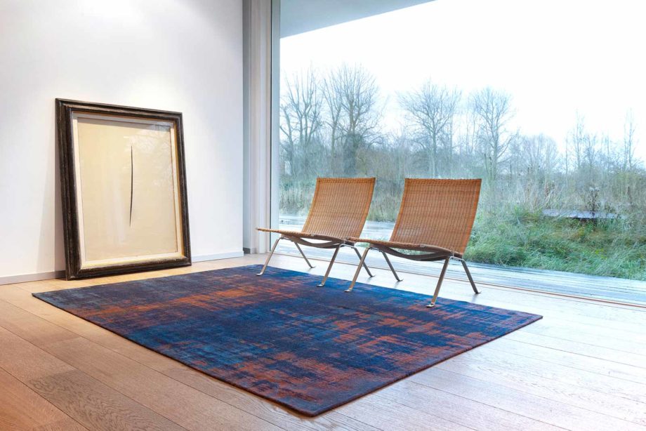 Louis De Poortere rug LX 9211 Atlantic Venetian Dust Sunset Blue interior