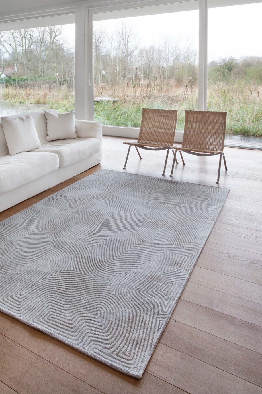 Louis De Poortere rug LX 9228 Meditation Coral Oyster White interior 3