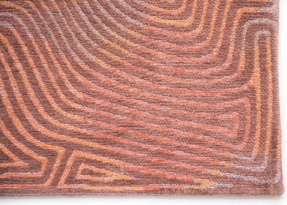 Louis De Poortere rug LX 9230 Meditation Coral Volcano corner