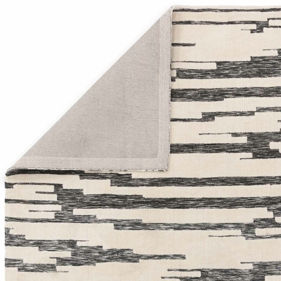 Asiatic Mason ikat rug 3