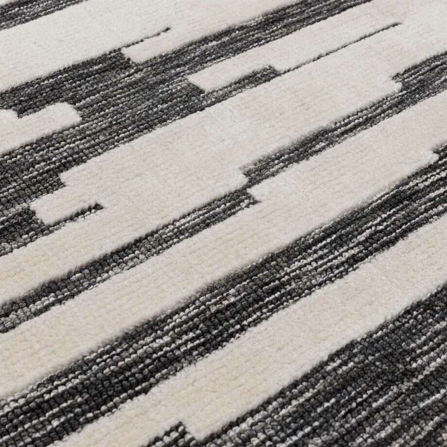 Asiatic Mason ikat rug 4