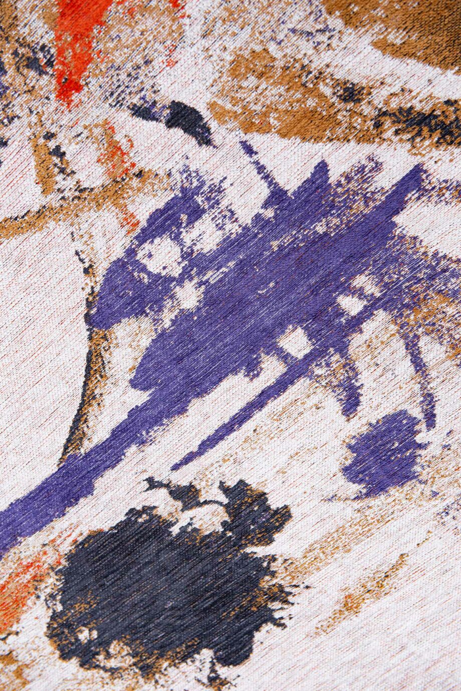 Louis De Poortere rug Gallery Fresque 9342 Purple Game zoom 1