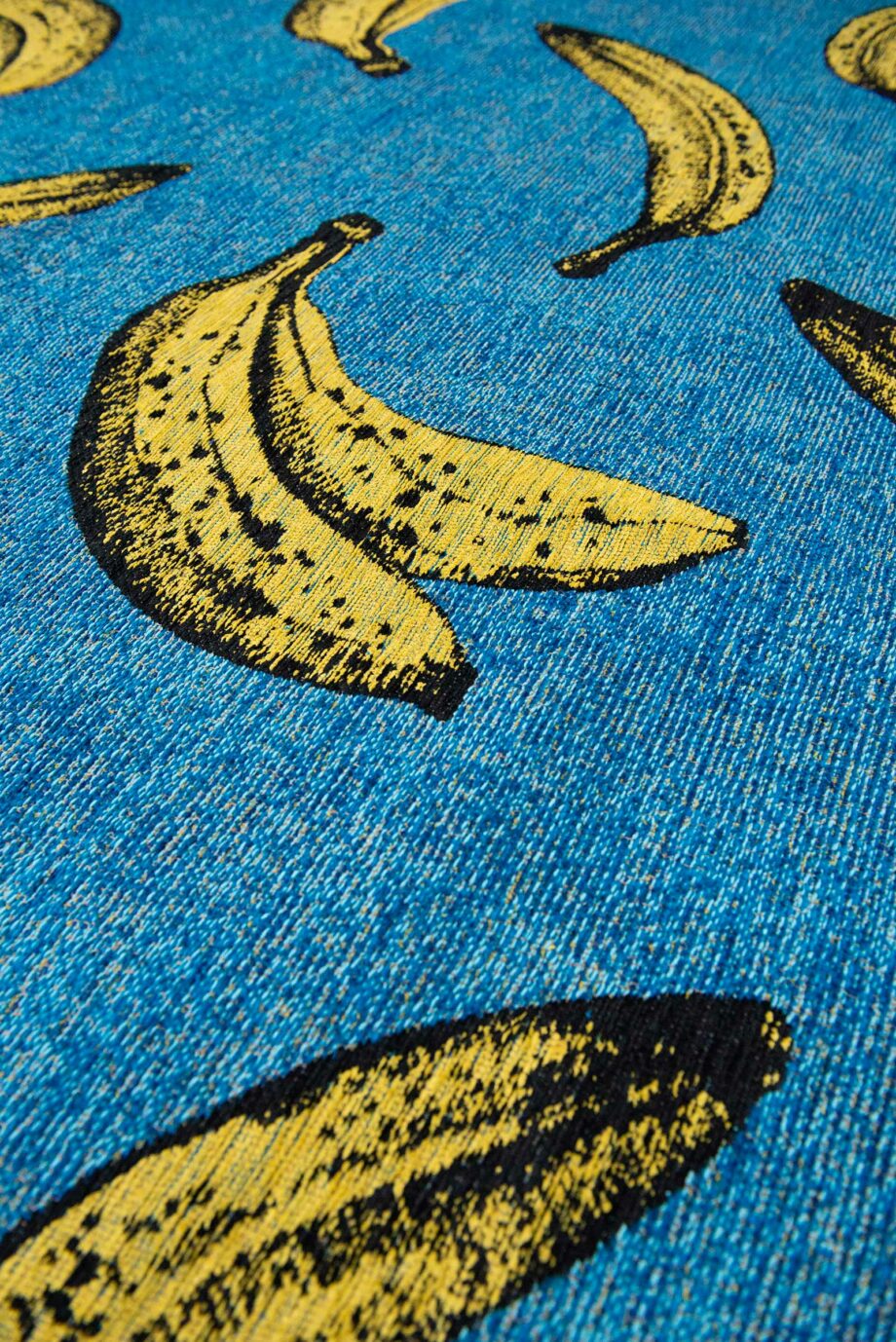 Louis De Poortere rug Pop 9394 California Blue zoom 2