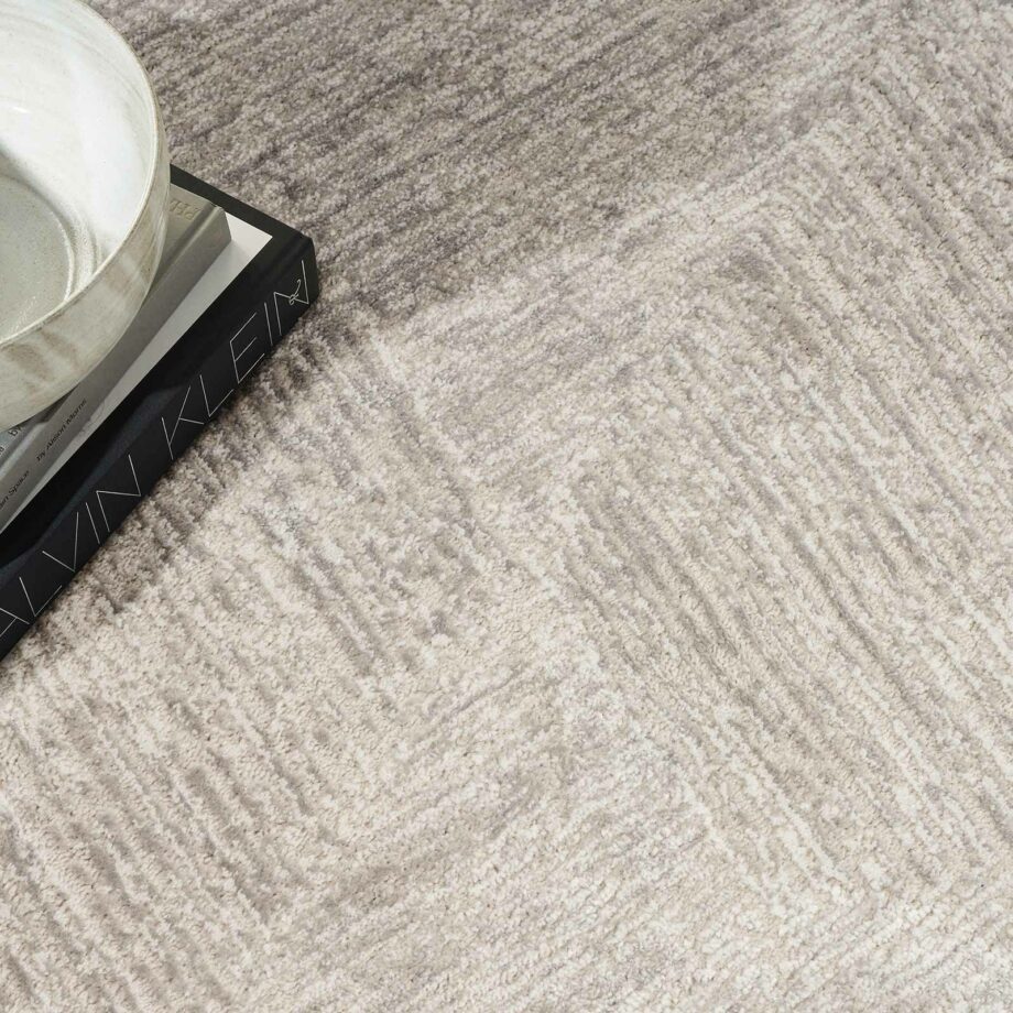 Calvin Klein rug Irradiant CK024 IRR01 SILVR SILVER 5X7 099446129222 interior 2