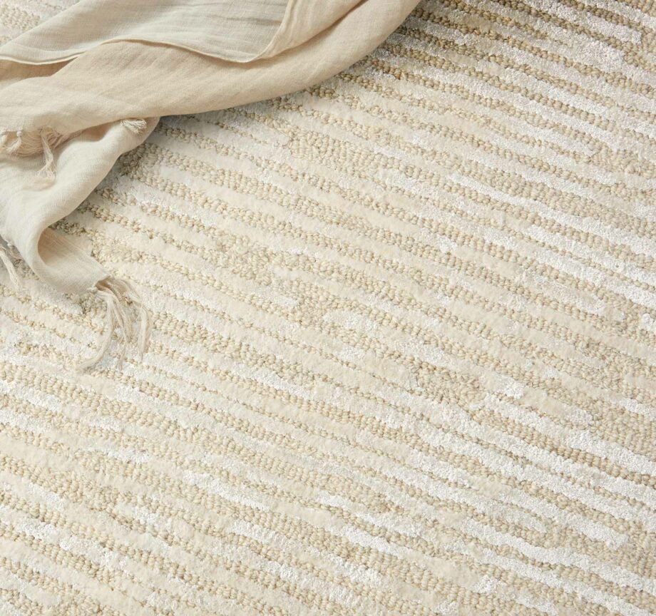 Calvin Klein rug Linear CK010 LNR01 IVORY 5X7 099446880055 interior 2