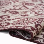Louis De Poortere rug Antiquarian Suzani 9734 Zephyr fold