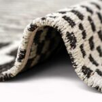 Louis De Poortere rug Structures Berber 9651 Caidal upfold